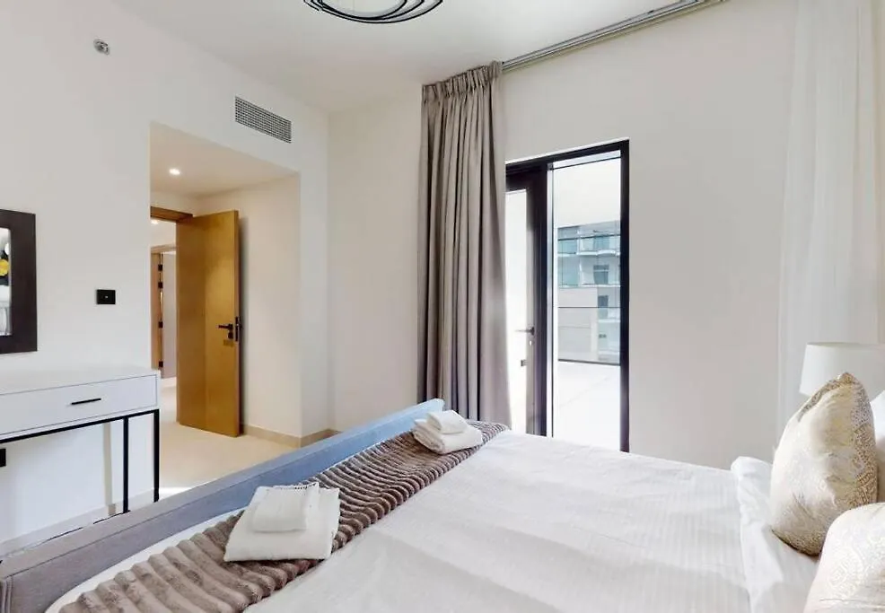 Apartament Luxury 3Br Designer Retreat With Parking At Binghatti Creek Dubaj